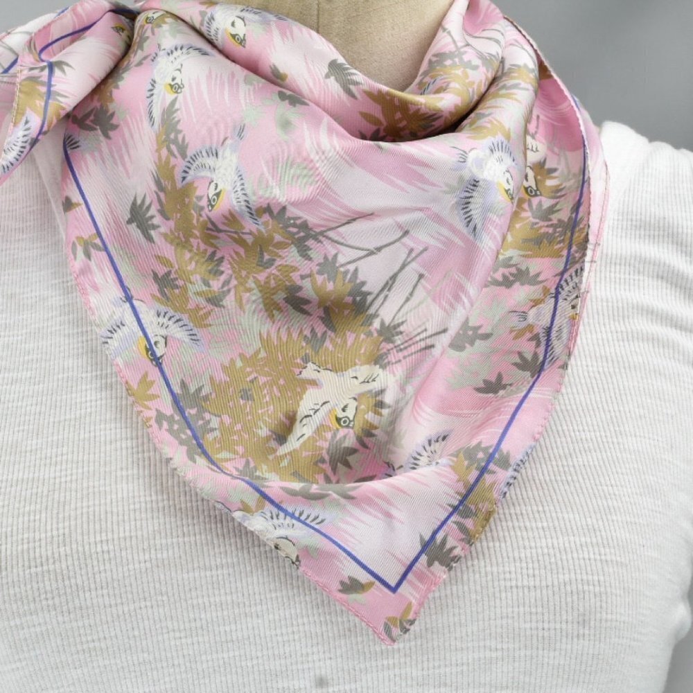 Vintage Pink Poly Japanese Influenced Scarf | Lovely Exotic Pattern | 30”x30" - Picture 5 of 5